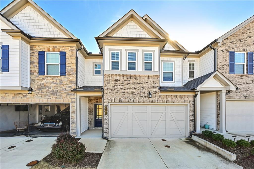 1102 Lossie Ln., Grayson, GA 30017