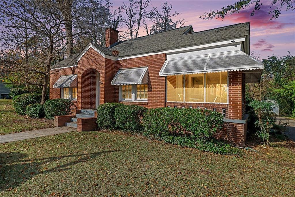 109 Stockbridge Rd., Jonesboro, GA 30236