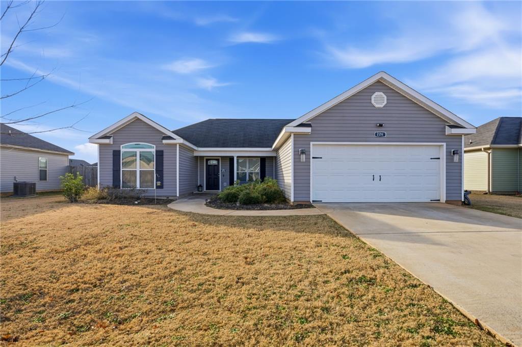 226 N Charity Ln., Warner Robins, GA 31088