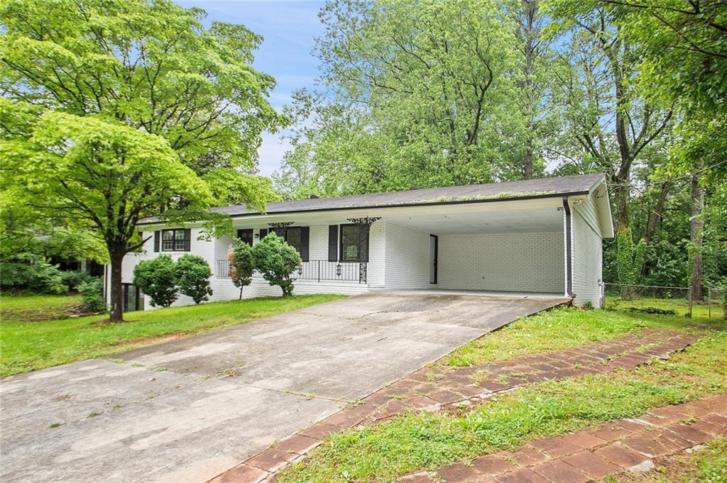 1780 Kinridge Rd., Marietta, GA 30062