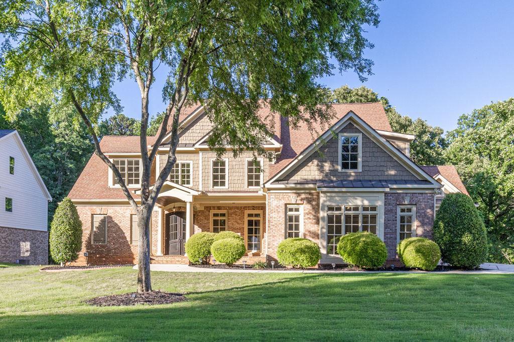 9145 Greenway Ct., Gainesville, GA 30506