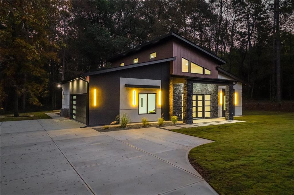 670 Loganville Hwy., Winder, GA 30680