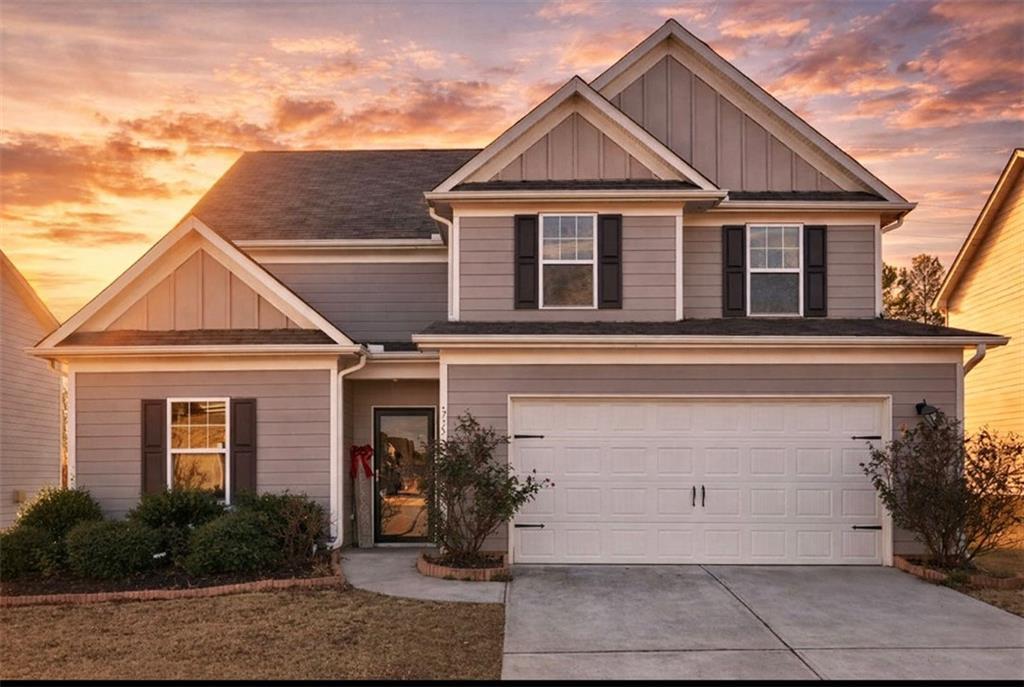 735 Walnut Creek Cir., Pendergrass, GA 30567