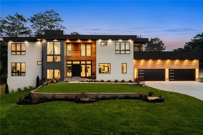 6531 Long Acres Dr., Sandy Springs, GA 30328