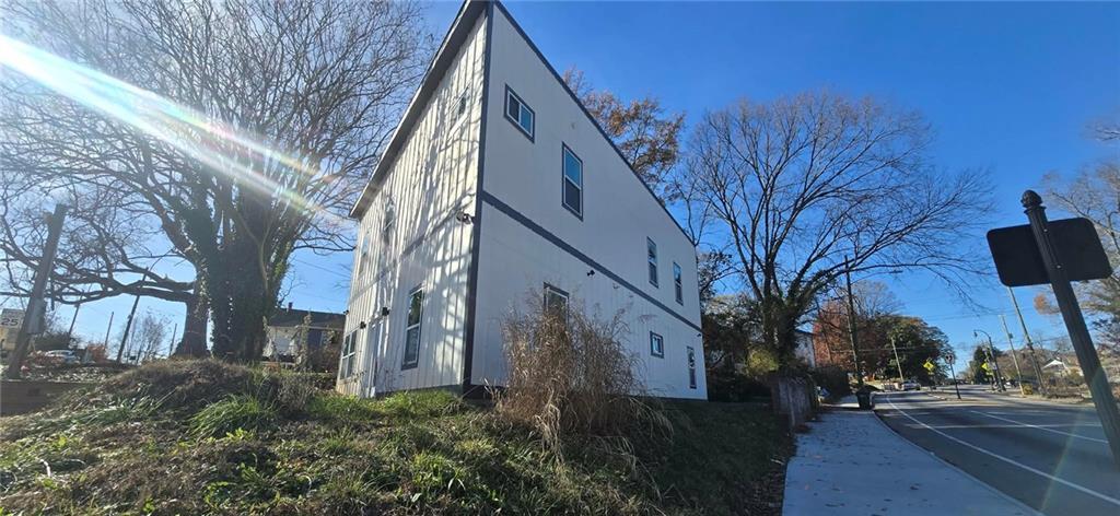 125 Laurel Ave., Atlanta, GA 30314