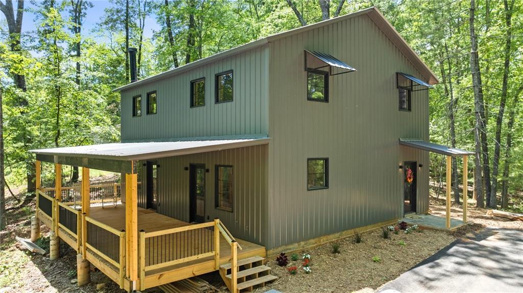 38 Friendly Ln., Mccaysville, GA 30555