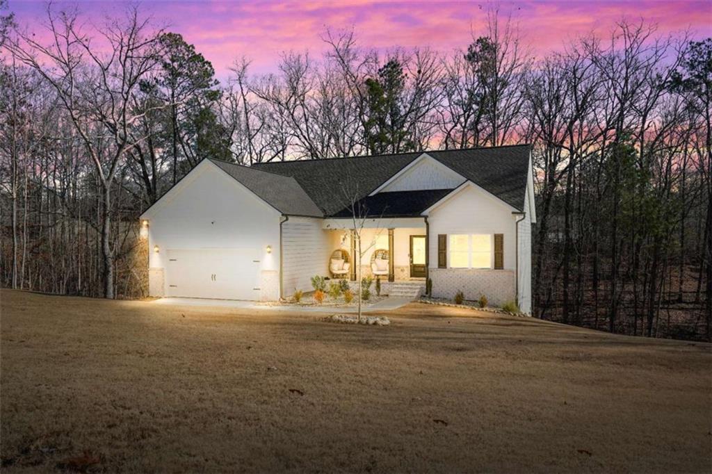 307 Tara Ct., Mansfield, GA 30055