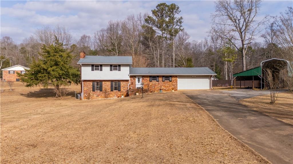 3318 Springdale Forrest Cir., Gainesville, GA 30506