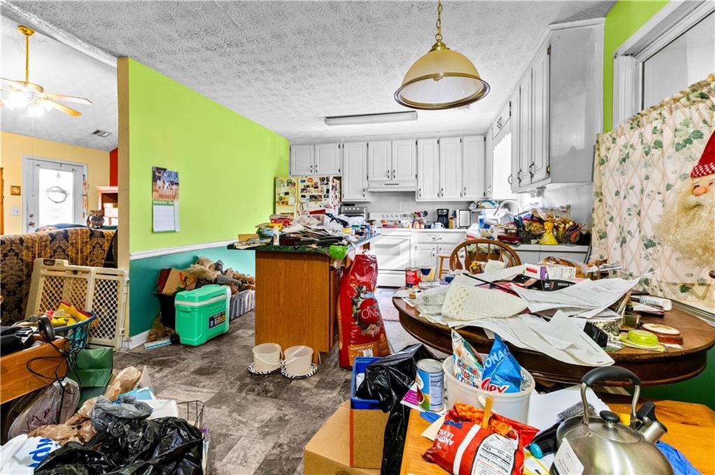 125 Laurel Way, Covington, GA 30016