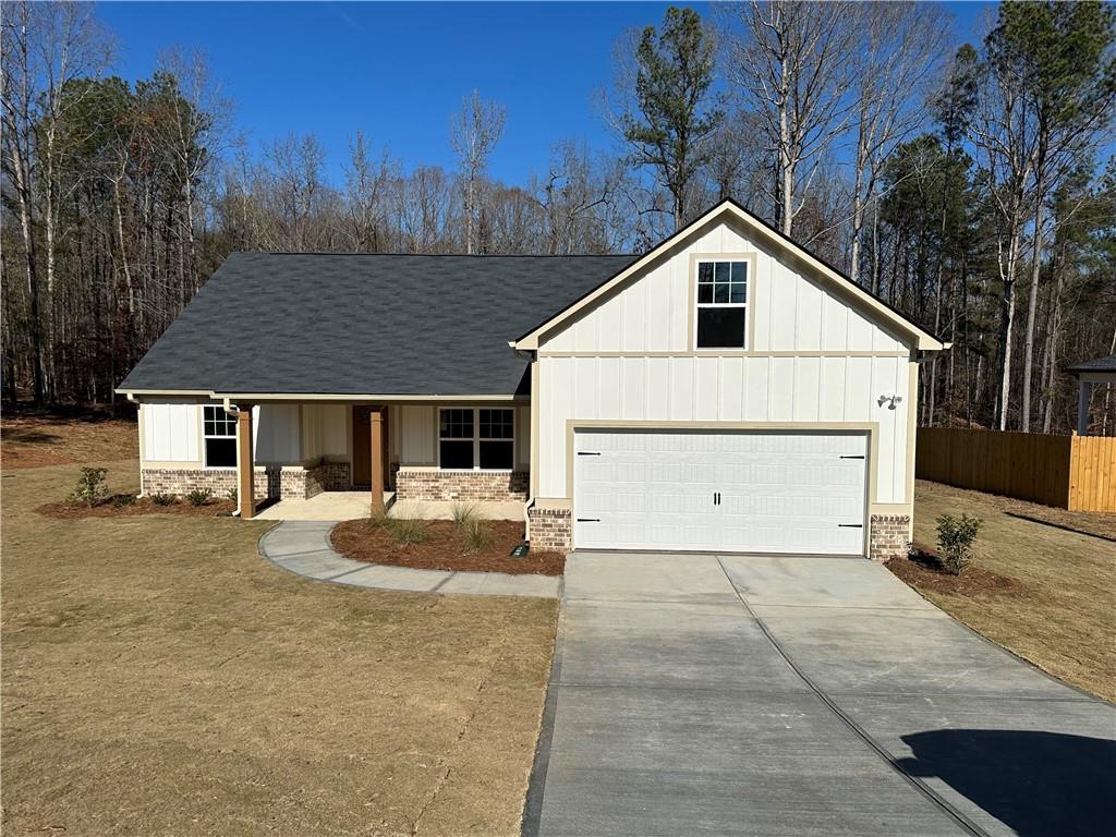 125 Yancey Rd., Covington, GA 30014