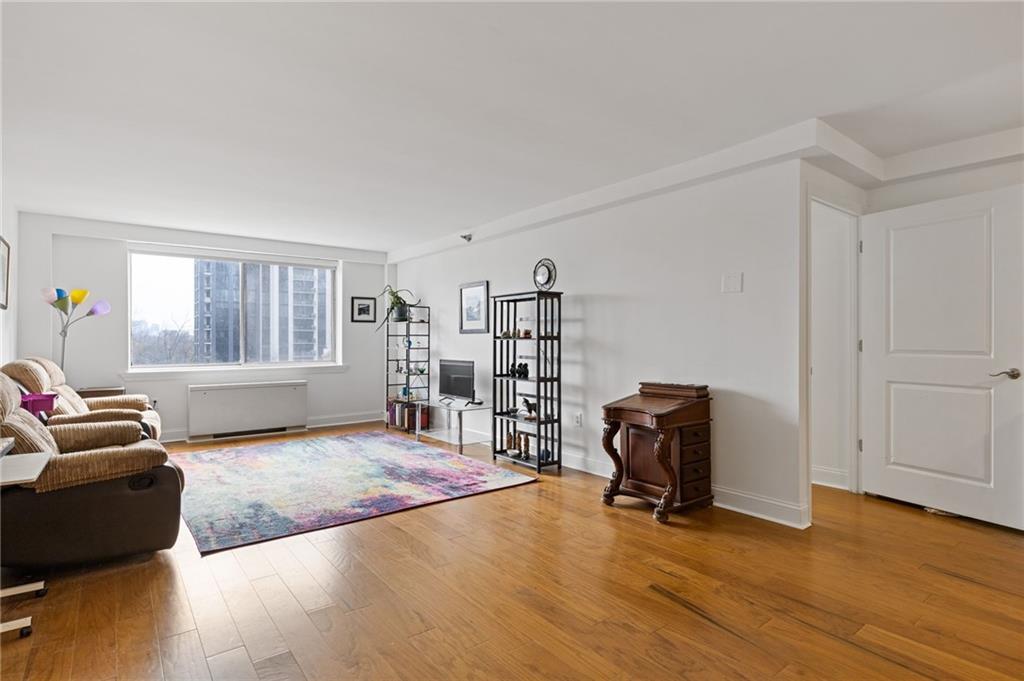 2479 Peachtree Rd. #402, Atlanta, GA 30305