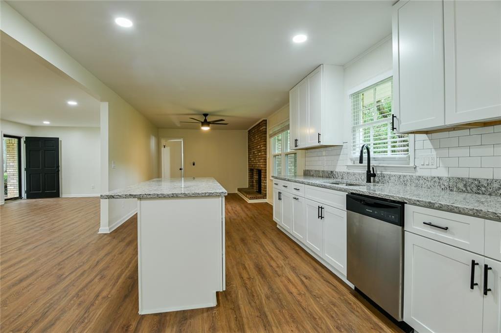 200 Polk Ave., Dallas, GA 30132