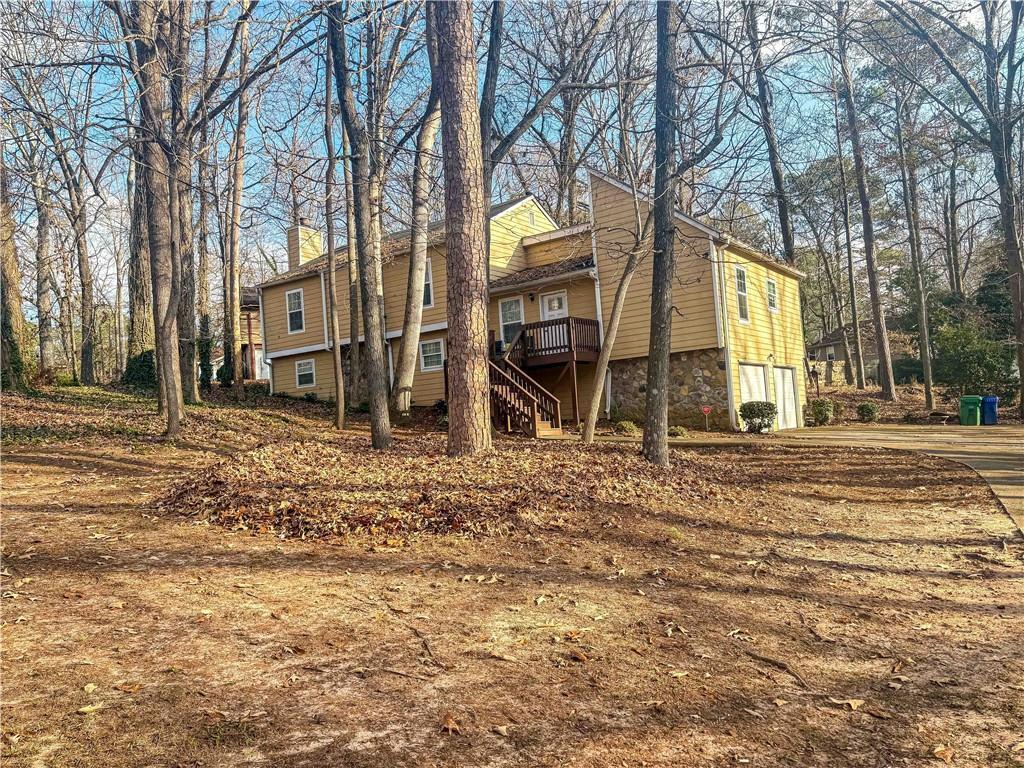 670 Lost Creek Cir., Stone Mountain, GA 30088