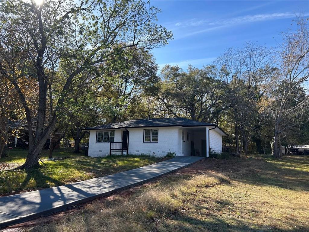 8184 Laurel Dr., Covington, GA 30014