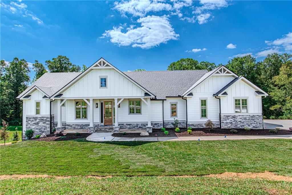 1250 Owen Glen Dr., Blairsville, GA 30512