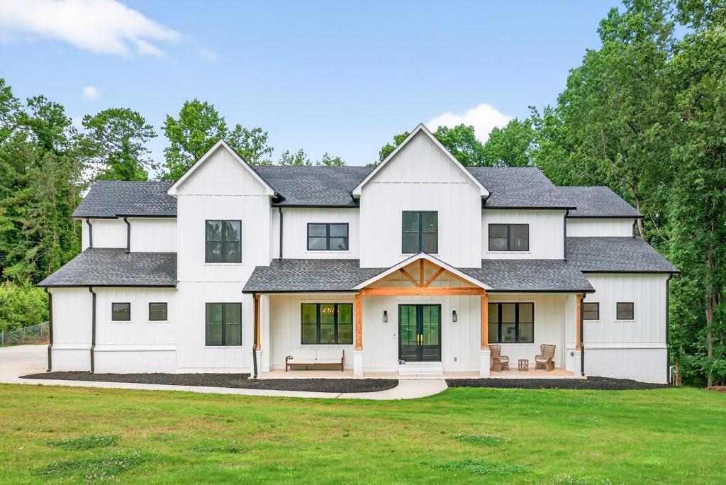 3180 Lee Dr., Buford, GA 30518