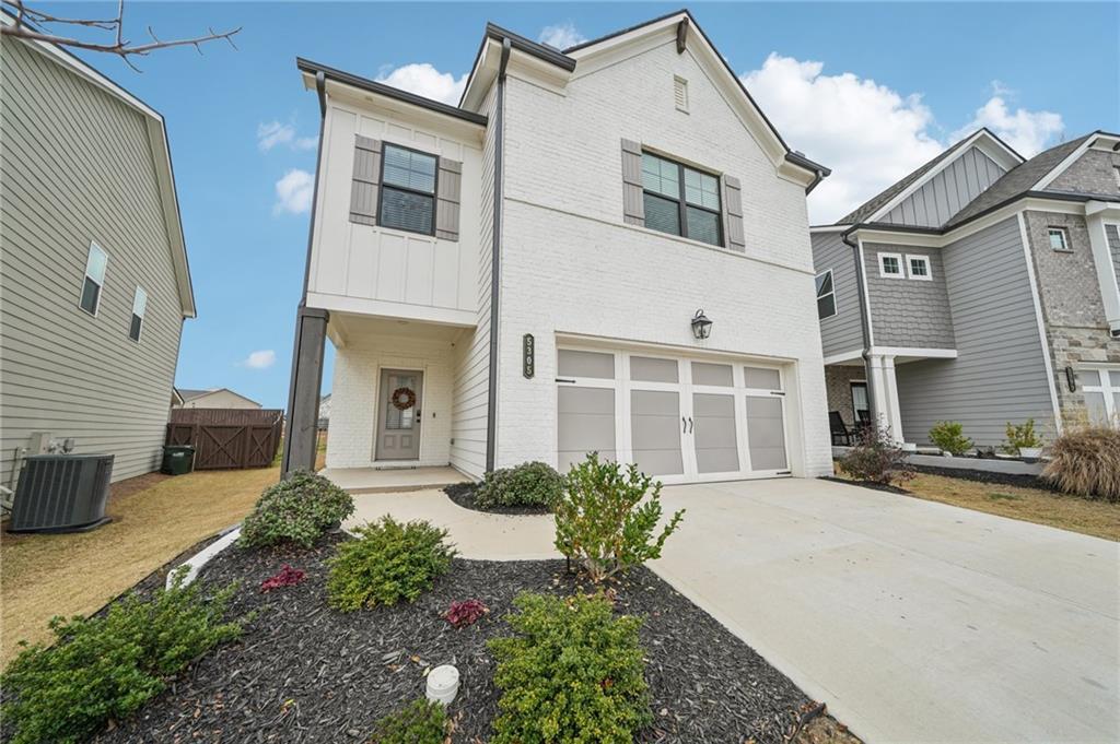 5305 Fox Hill Ln., Oakwood, GA 30566