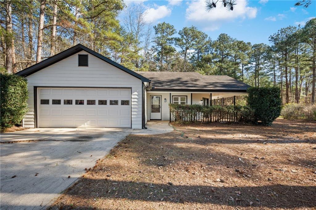 70 Blackberry Ln., Covington, GA 30016