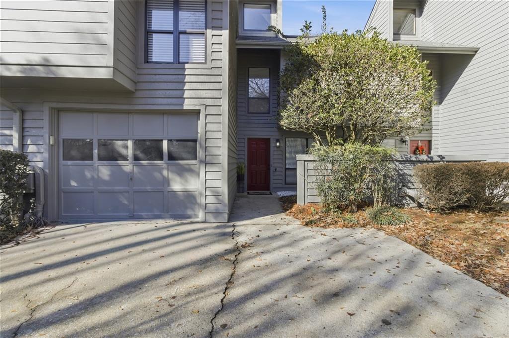 1124 Creatwood Pl., Smyrna, GA 30080