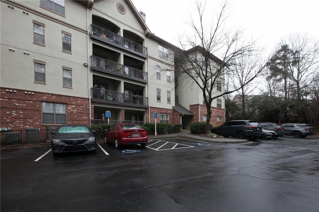 5559 Glenridge Dr. #1107, Atlanta, GA 30342