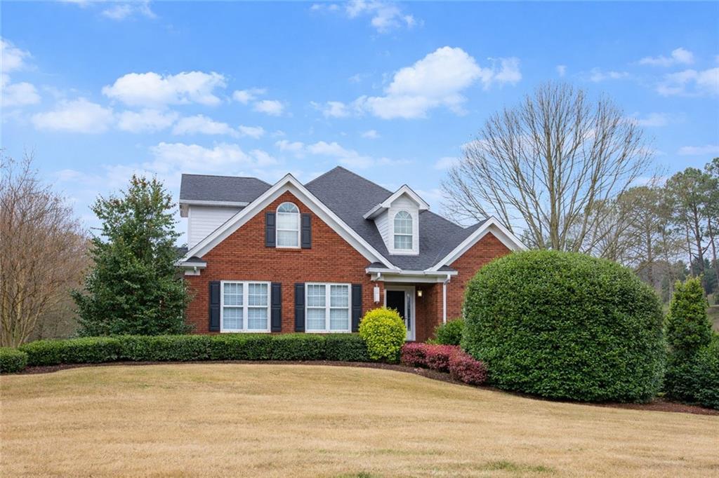 1206 Lancelot Ct., Loganville, GA 30052