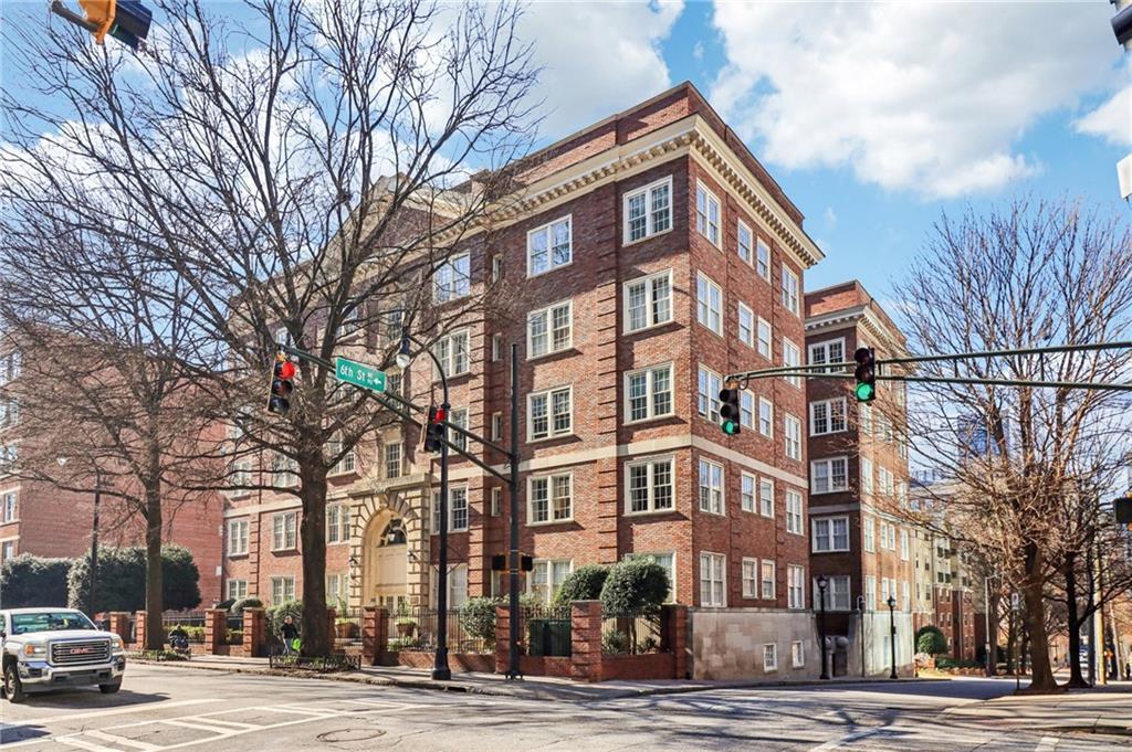 800 Peachtree St. #1411, Atlanta, GA 30308