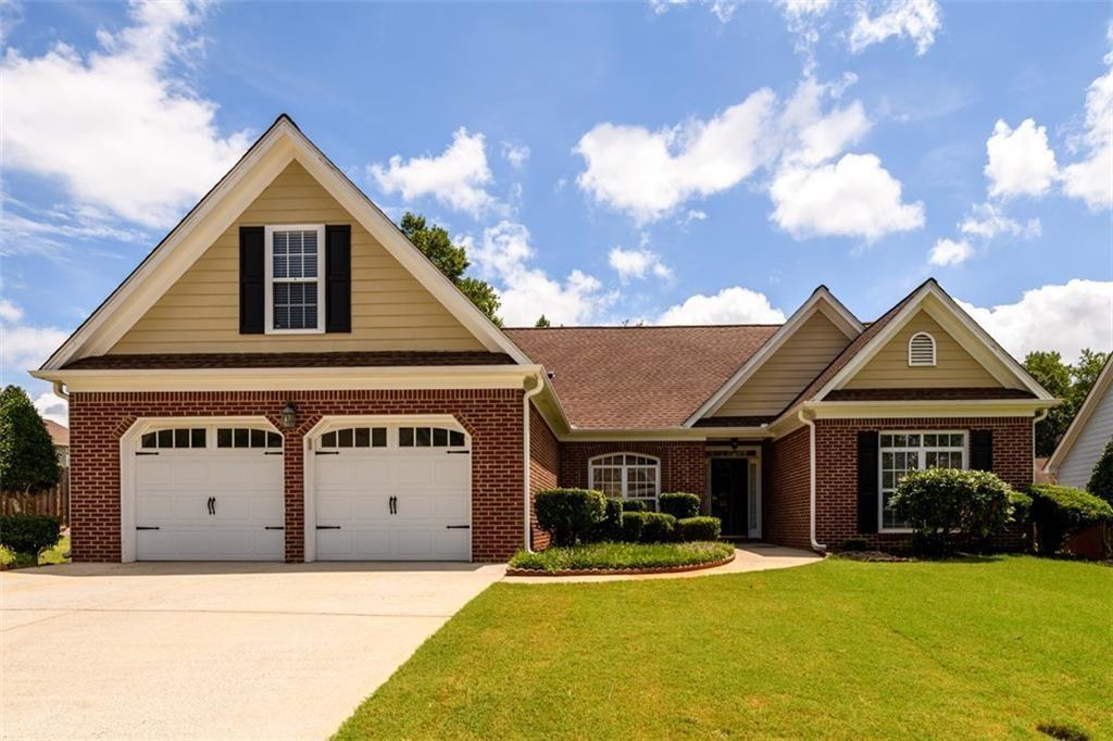 900 Downyshire Dr., Lawrenceville, GA 30044