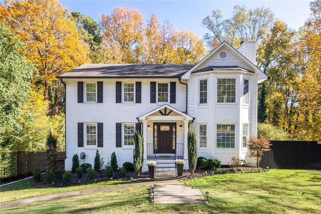 10905 Shallowford Rd., Roswell, GA 30075