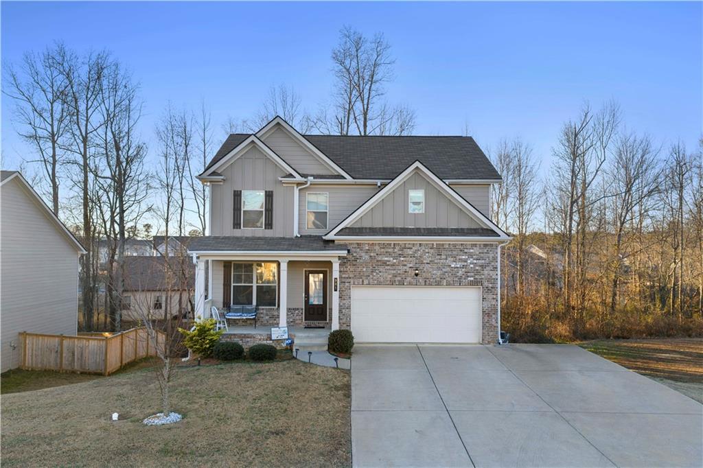 201 Mcginnis Cir., Calhoun, GA 30701