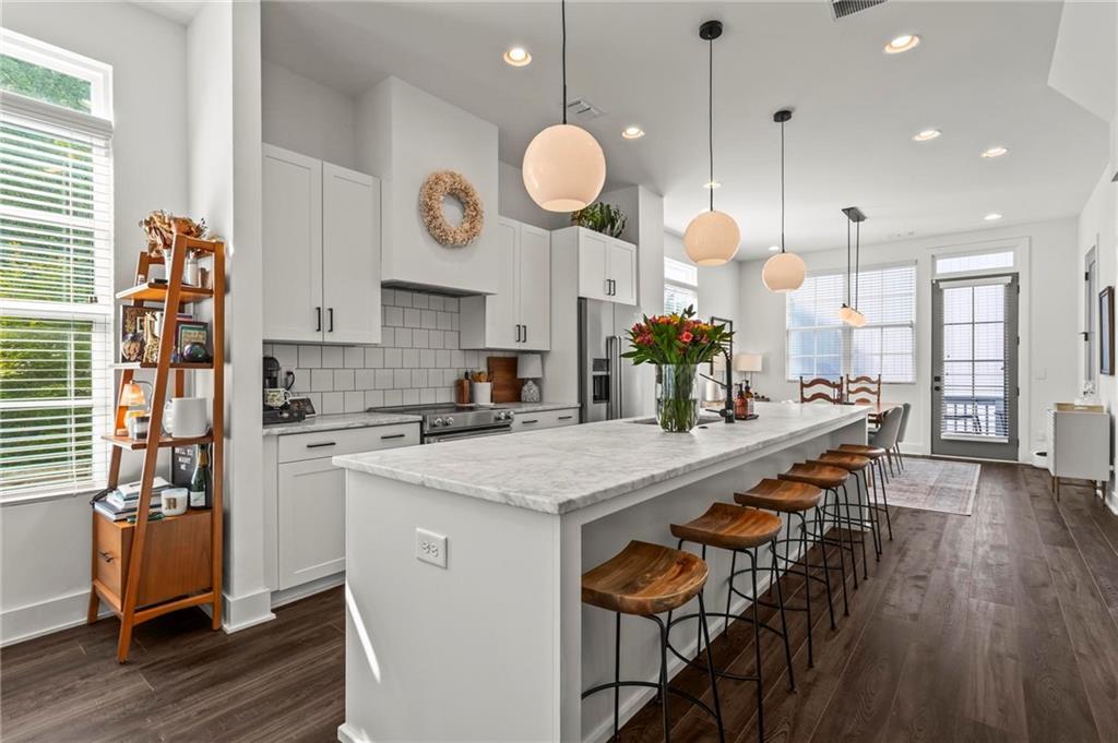 1221 Oxley Pl., Atlanta, GA 30307