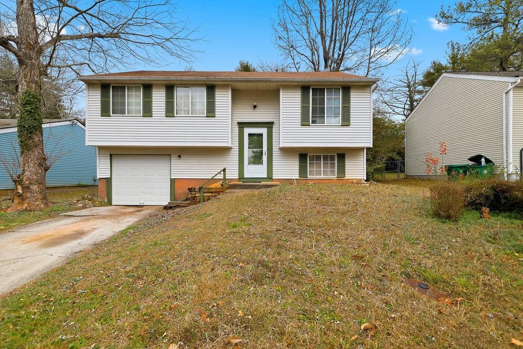 5312 Tracey Dr., Stone Mountain, GA 30088