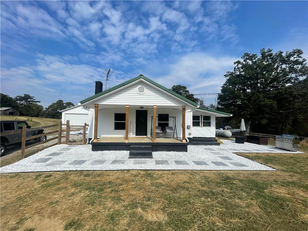 433 Spring Place Reseca Rd., Resaca, GA 30735