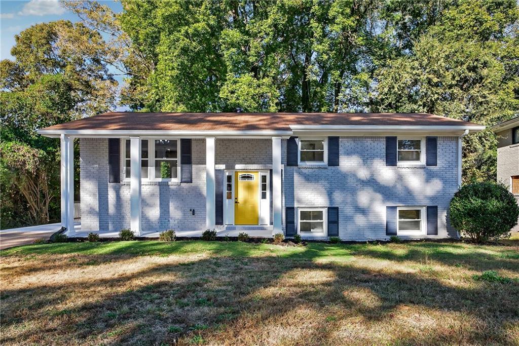 1864 Glen Echo Dr., Decatur, GA 30032