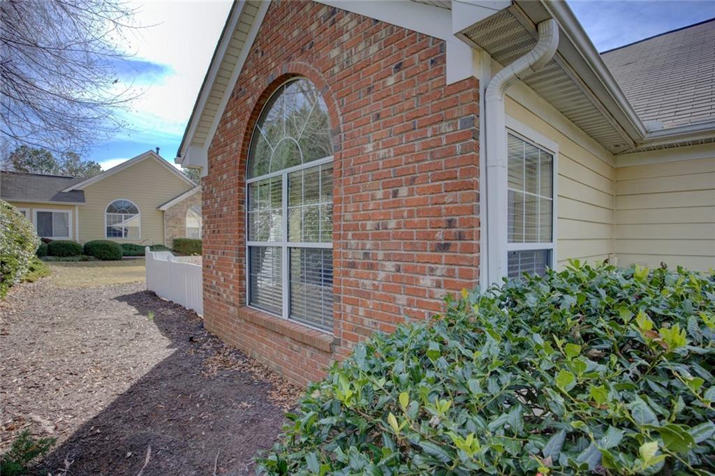 2191 Rockbridge Rd. #102, Stone Mountain, GA 30087