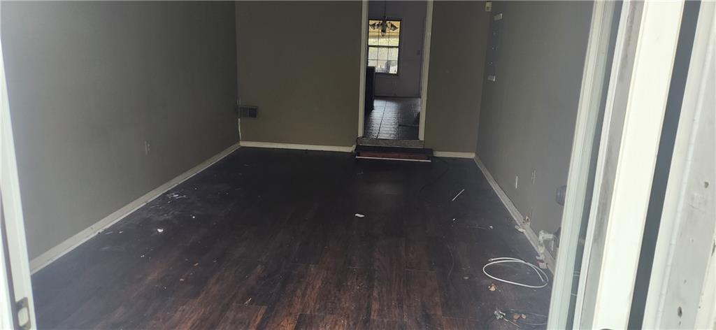 5188 Laurel Bridge Ct., Smyrna, GA 30082