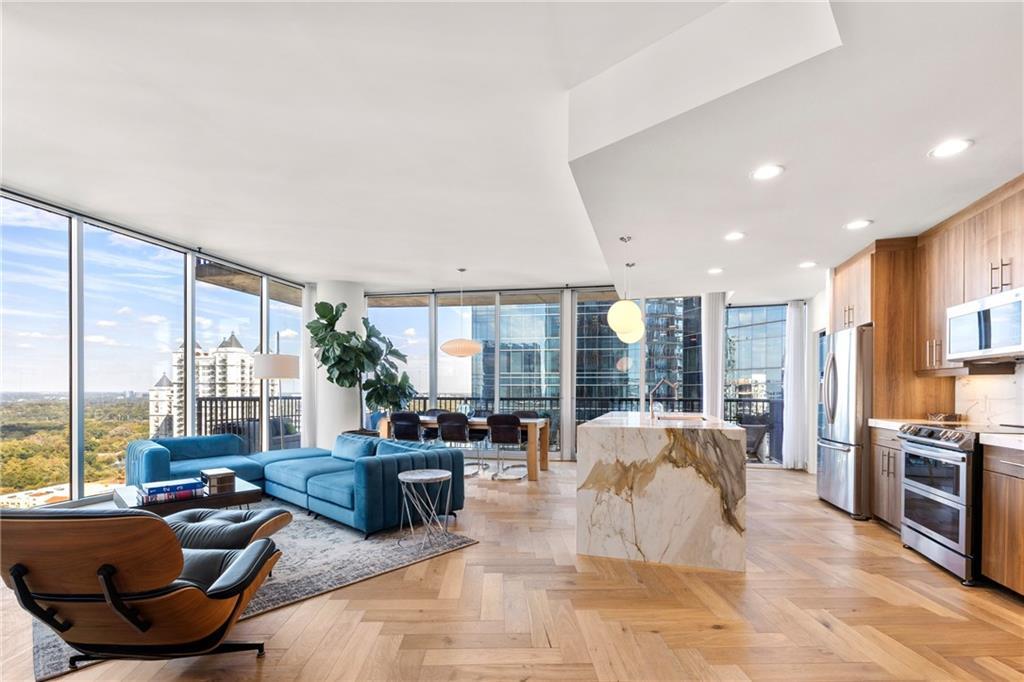 1080 Peachtree St. #2503, Atlanta, GA 30309