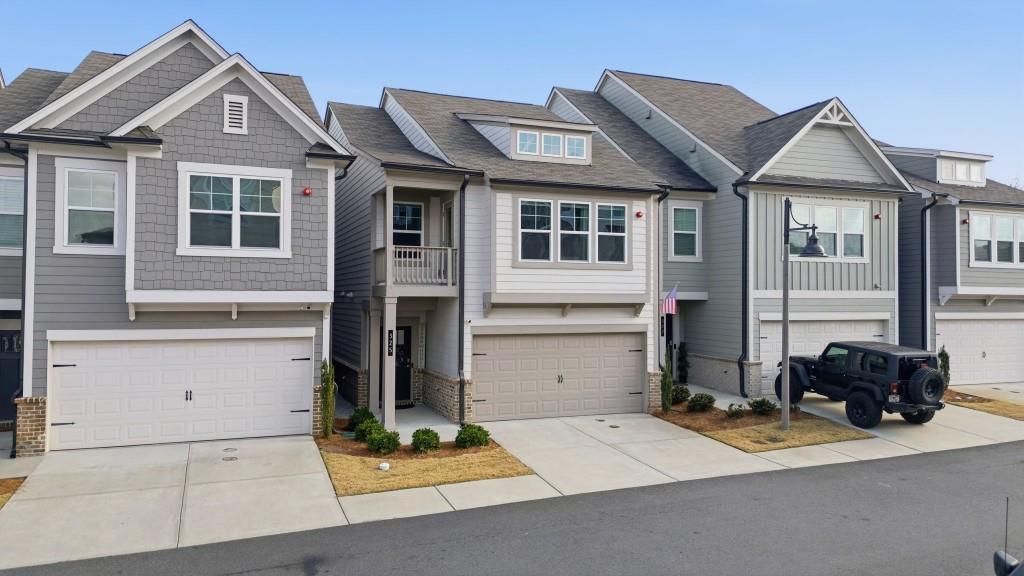 325 Hayden Cir., Woodstock, GA 30189