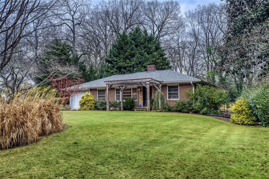 905 Milam Cir., Clarkston, GA 30021