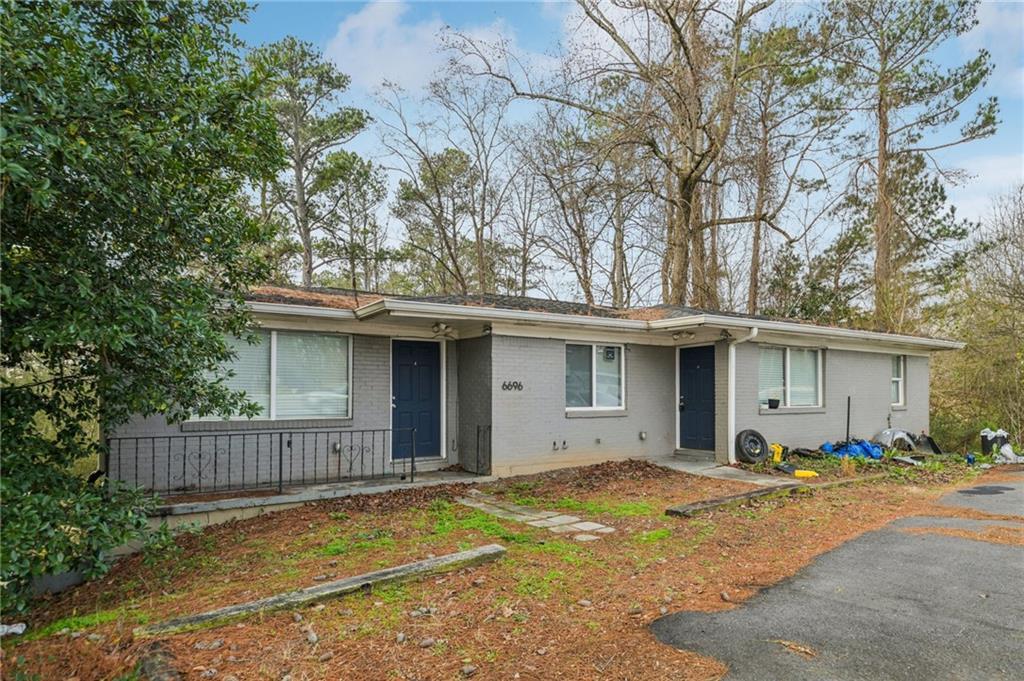 6696 Mableton Pkwy., Mableton, GA 30126