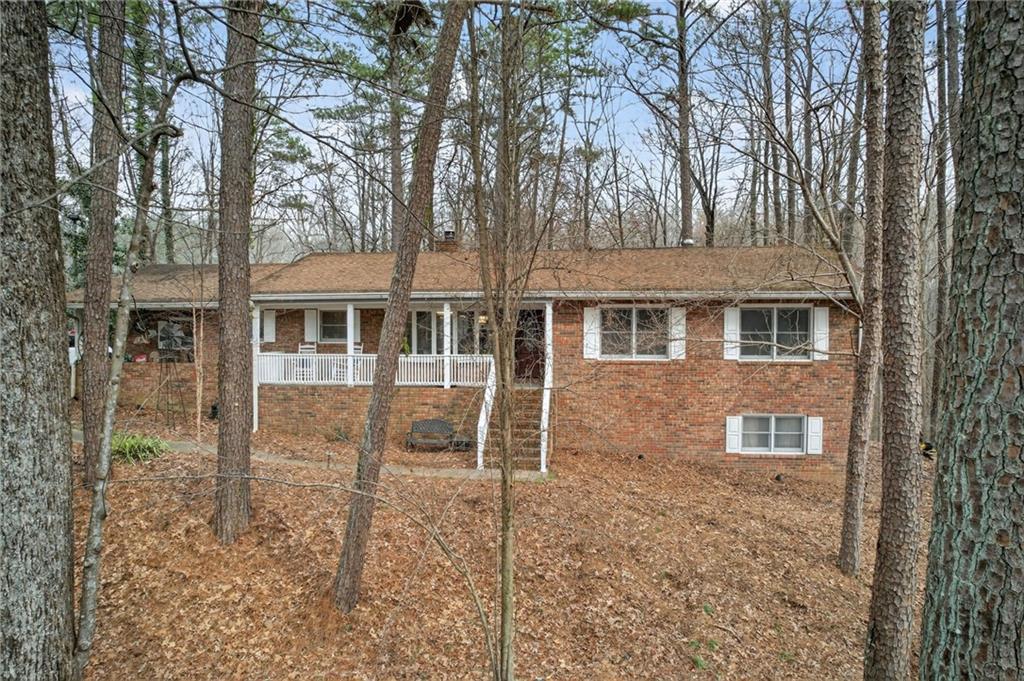 645 Davis Rd., Hiram, GA 30141