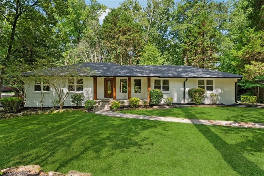 459 Thackeray Pl., Atlanta, GA 30311