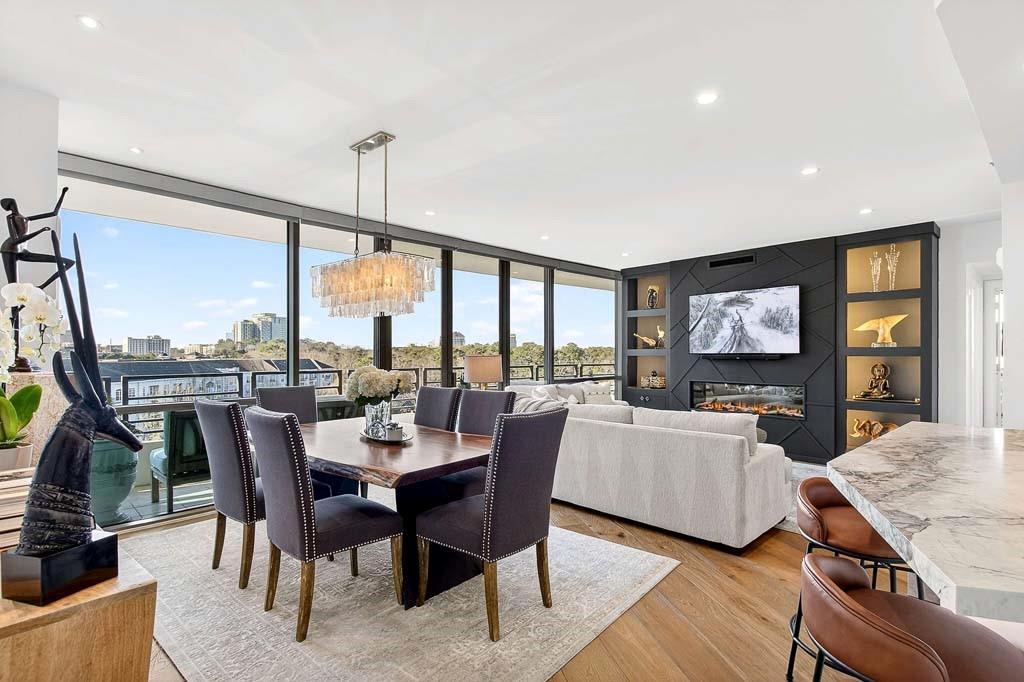 700 Park Regency Pl. #1106, Atlanta, GA 30326