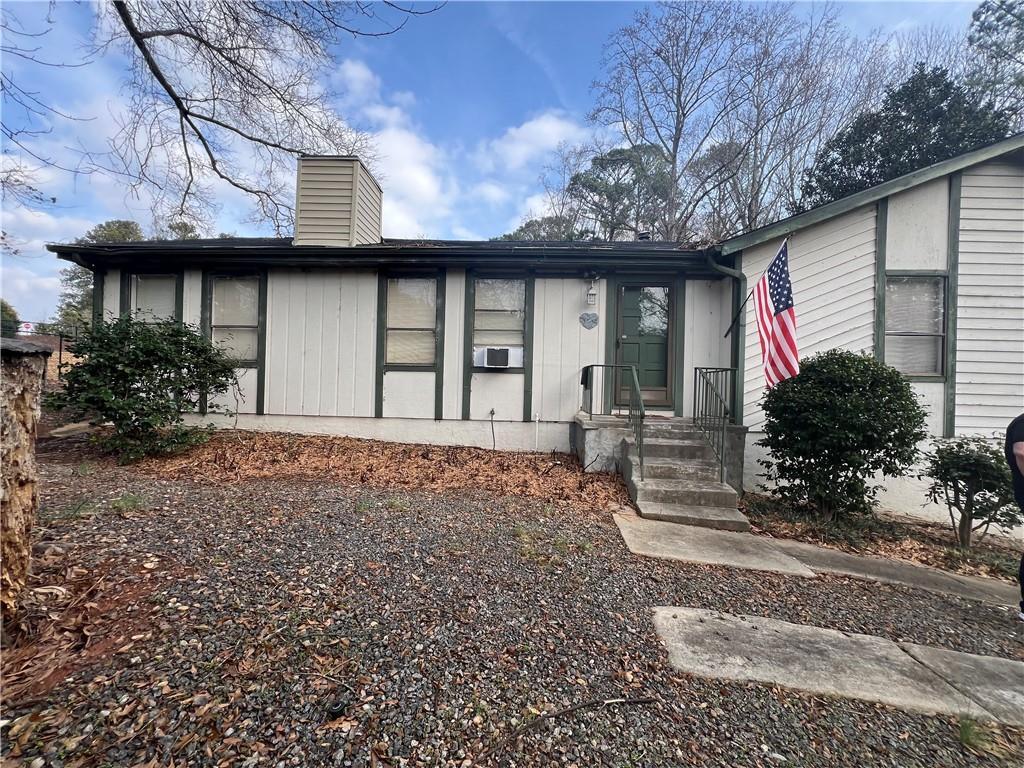 522 Whistlestop Dr., Woodstock, GA 30189