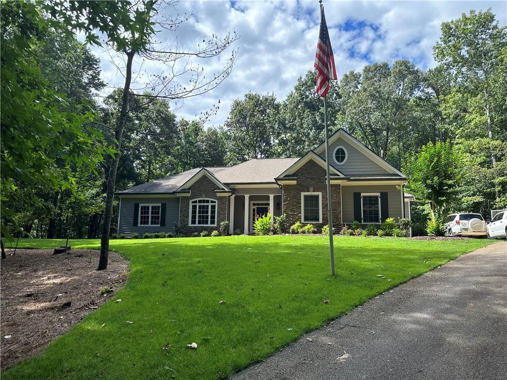 432 Deans Dr., Dawsonville, GA 30534