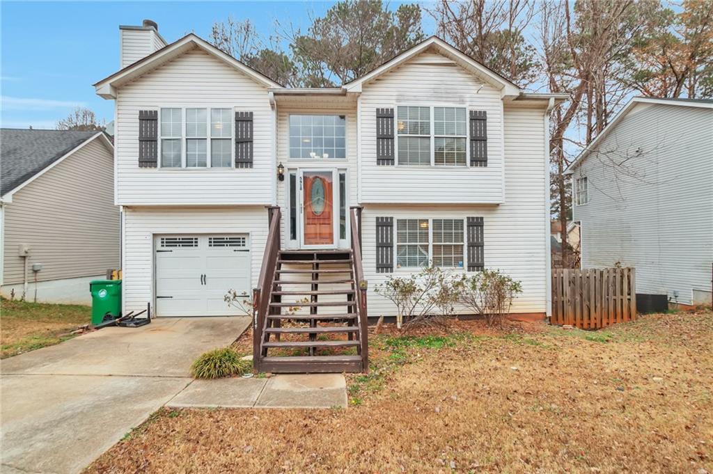 5918 Crescent Ridge Ct., Lithonia, GA 30058