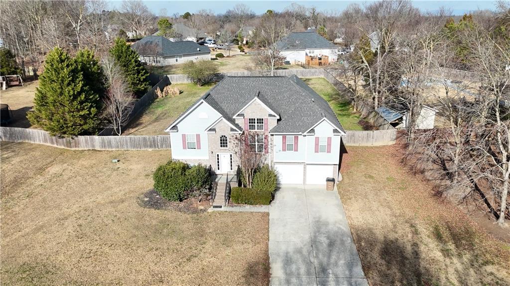 166 Woodford Way, Calhoun, GA 30701