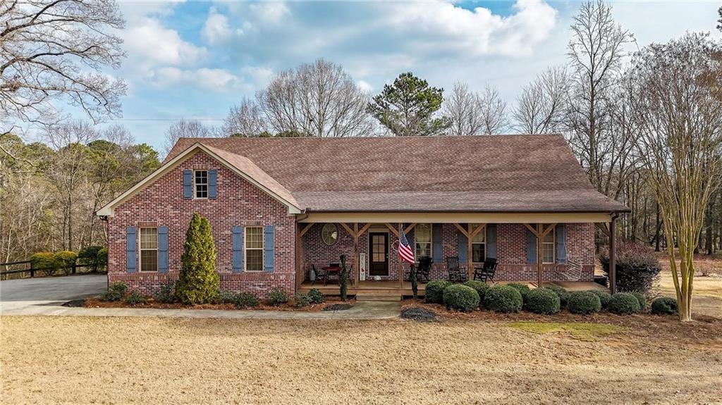 188 Richards Rd., White, GA 30184