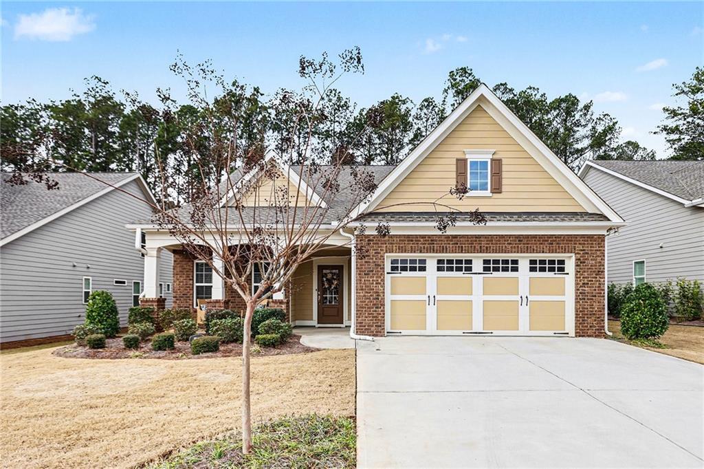 555 Timberbrook Dr., Sharpsburg, GA 30277