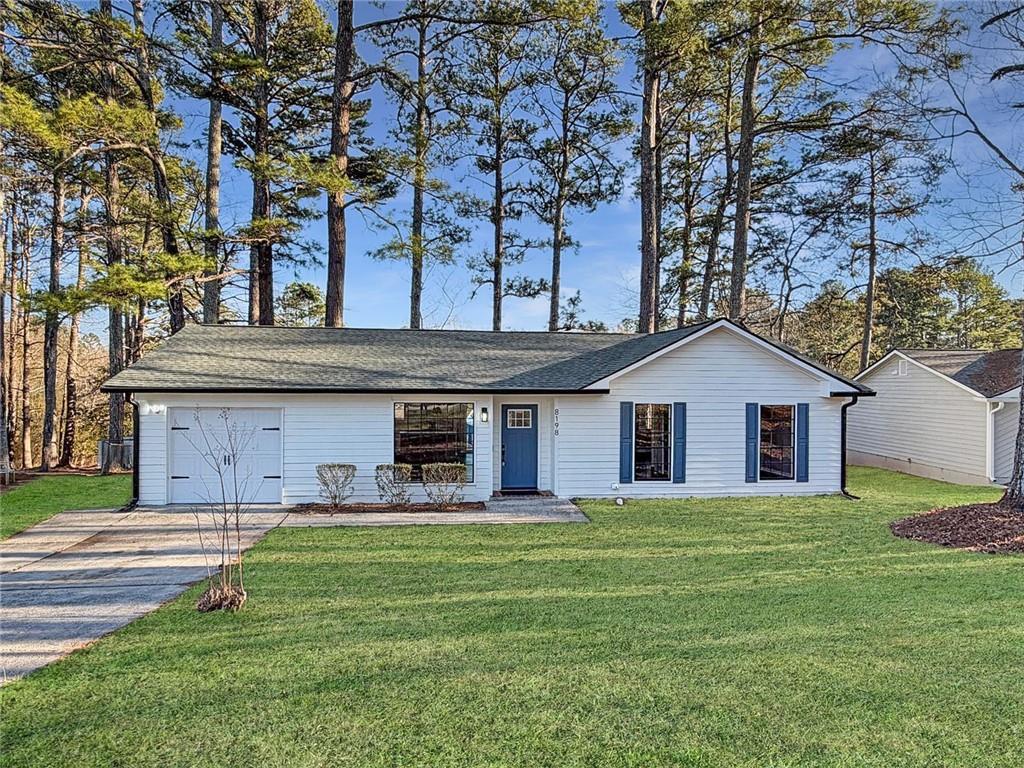 8198 Winewood Ct., Riverdale, GA 30274