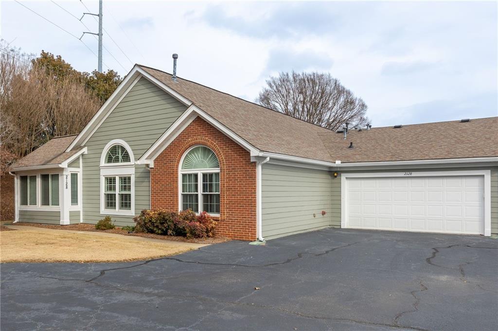 2128 Carefree Cir. #1, Marietta, GA 30062